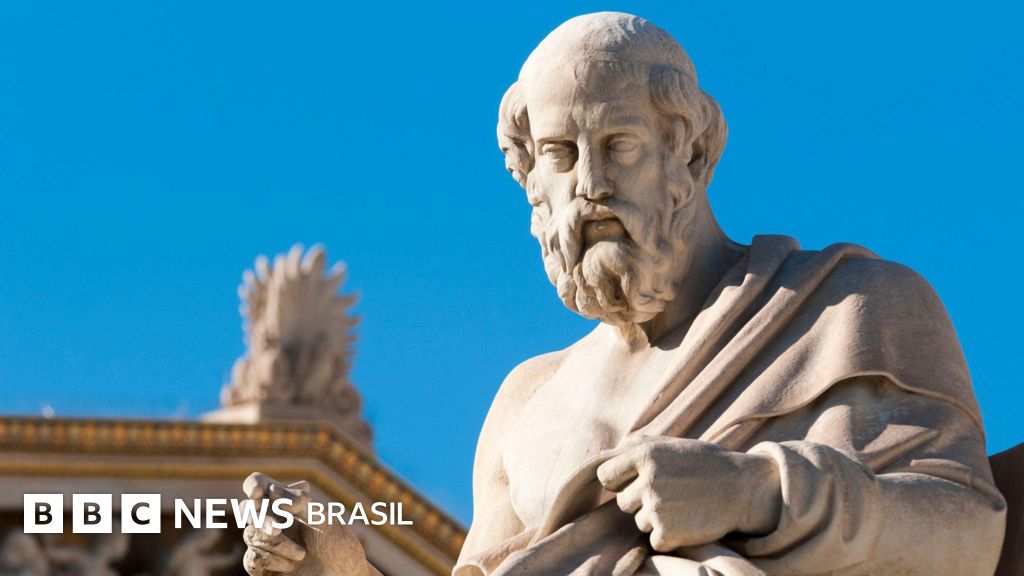 Quais são as chaves para o sucesso de uma sociedade, segundo Platão