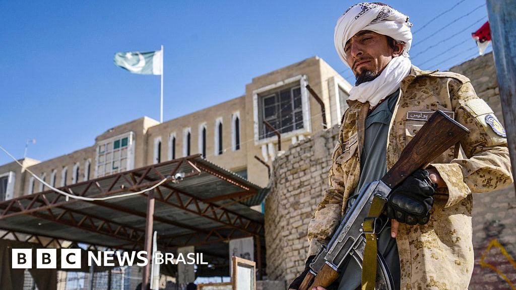 Afeganistão e Paquistão trocam novos ataques na fronteira