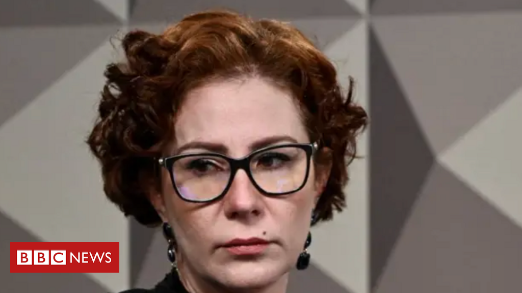 Interpol inclui nome de Carla Zambelli em lista de procurados