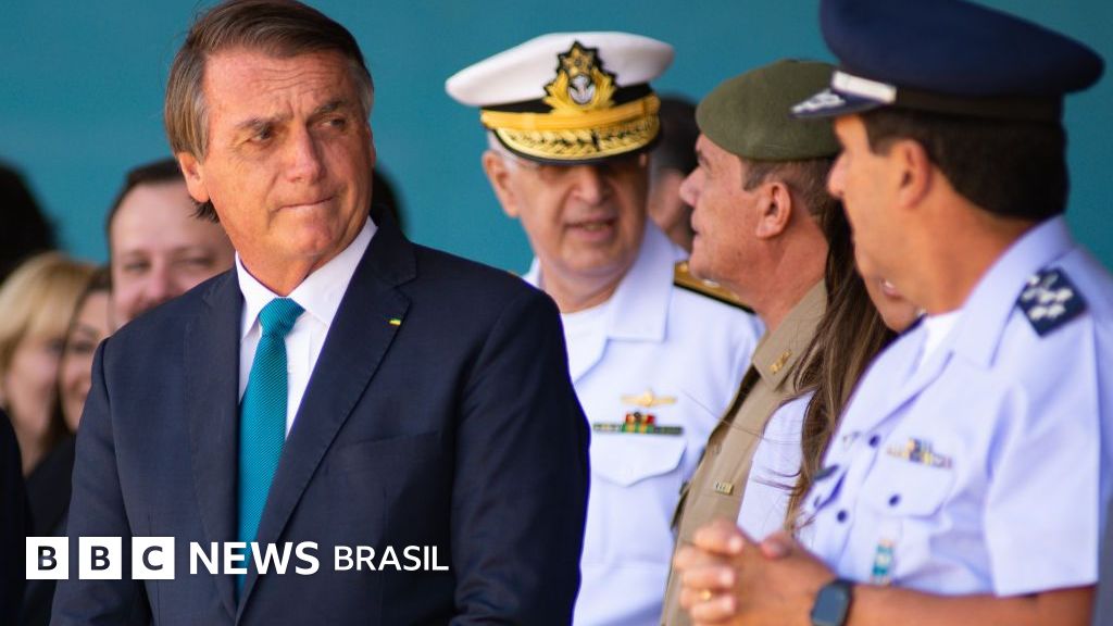 Bolsonaro pode perder patente? O que esperar de julgamento de ex-presidente e outros comandantes militares no STM