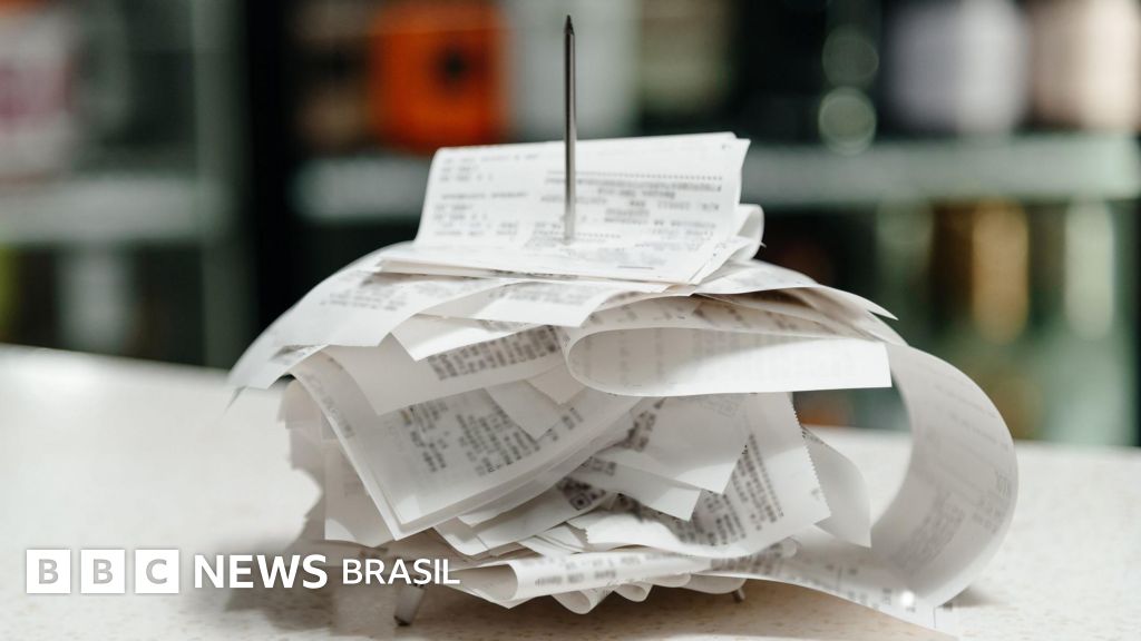 Manusear nota fiscal pode fazer mal à saúde?