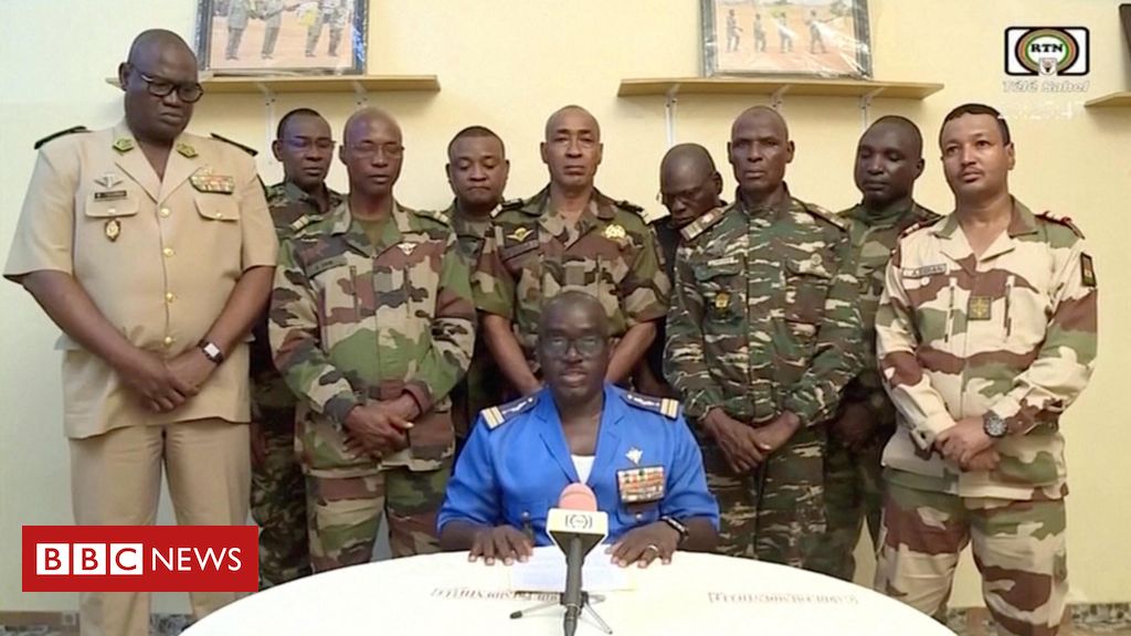 L’armée nigérienne annonce un coup d’État à la télévision