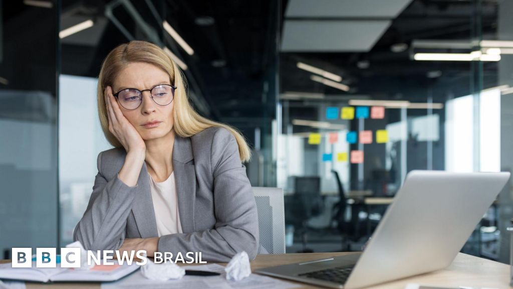 'Nos fazia chorar quase todo dias': como lidar com chefes tóxicos