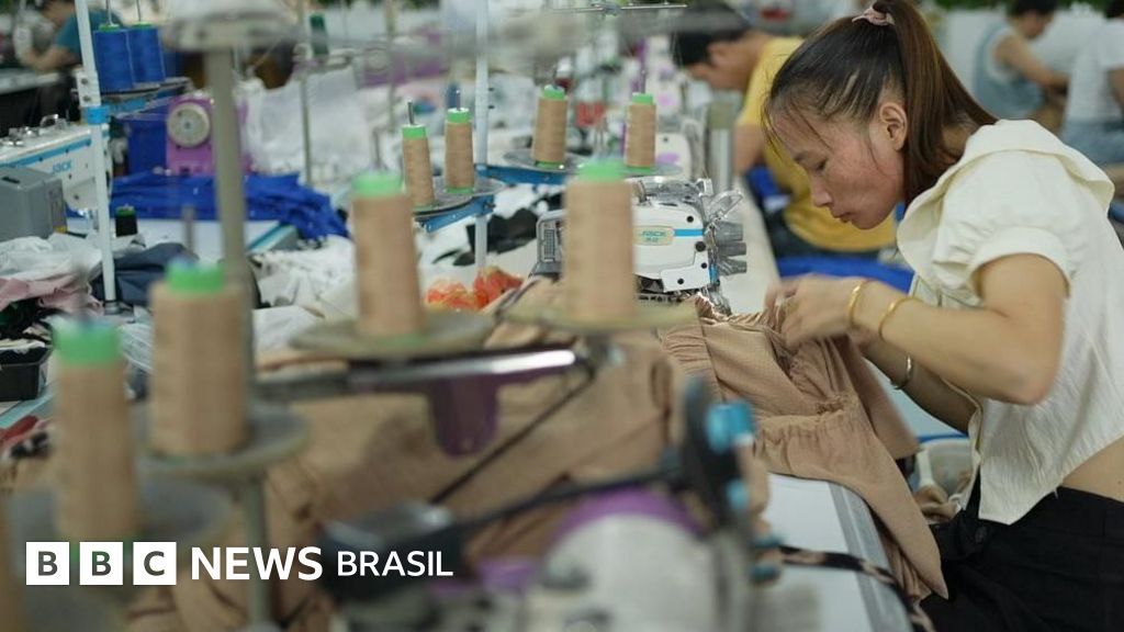 A verdade por trás da sua blusinha de R$ 30 da Shein