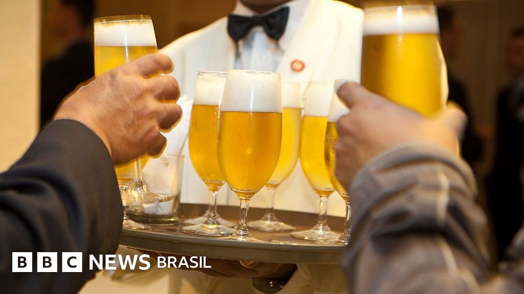 A história do chope no Brasil: como bebida trocou os modos europeus pelo 'borogodó' carioca