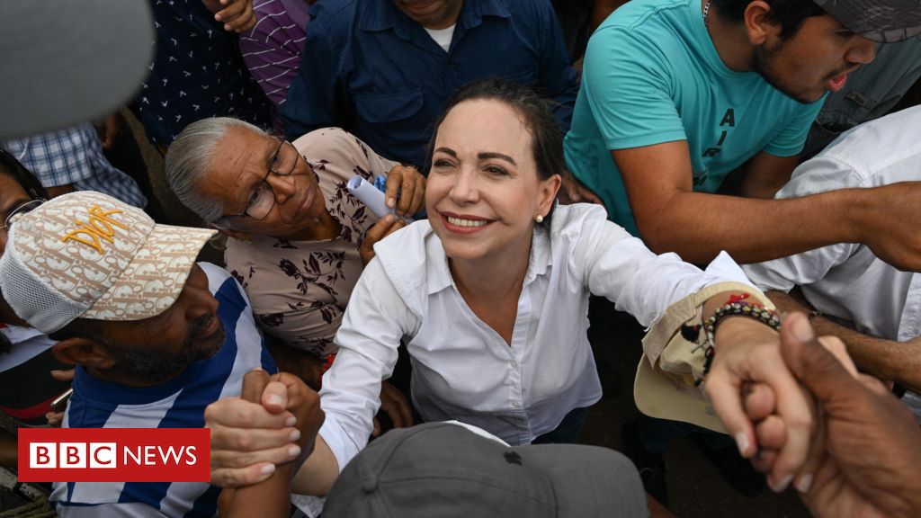 Venezuela: saiba quem é María Corina Machado, escolhida para desafiar Maduro em 2024 mas que não pode concorrer