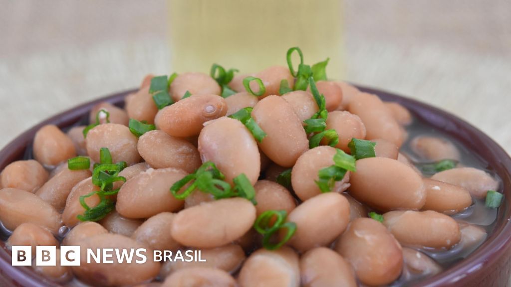 Como foi 'inventado' o feijão que está no prato de 60% dos brasileiros