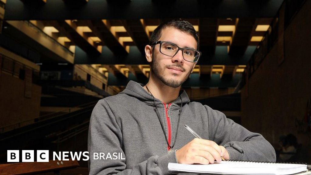 'Não ensinam isso na escola': como jovens da periferia apostam nas 'soft skills' para impulsionar carreira
