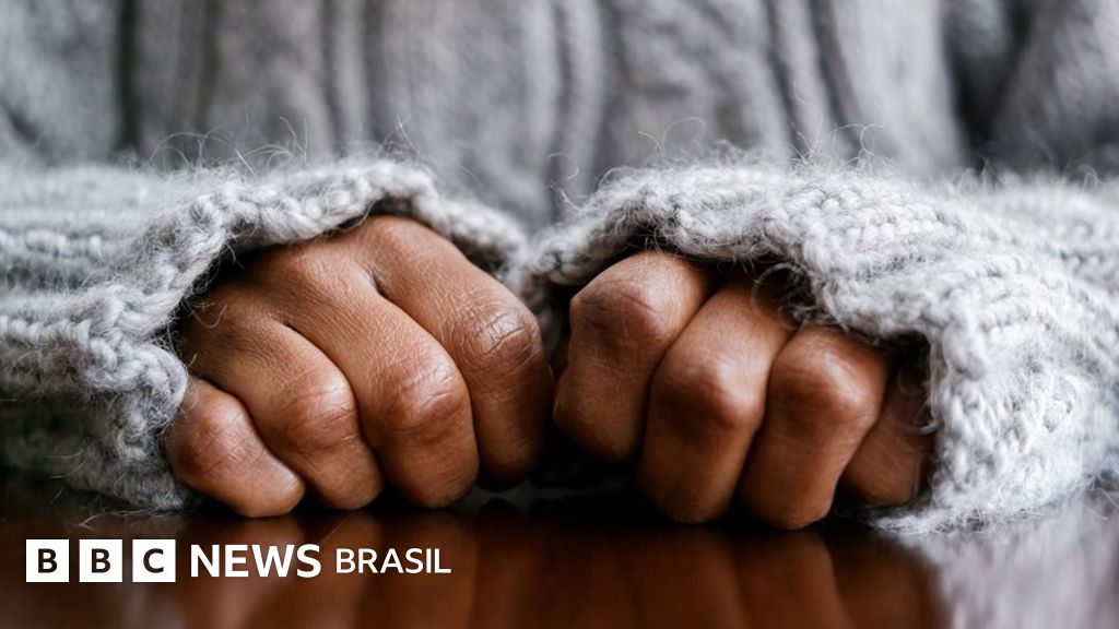 Criança com autismo fica indevidamente internada em hospital psiquiátrico na Inglaterra por 45 anos