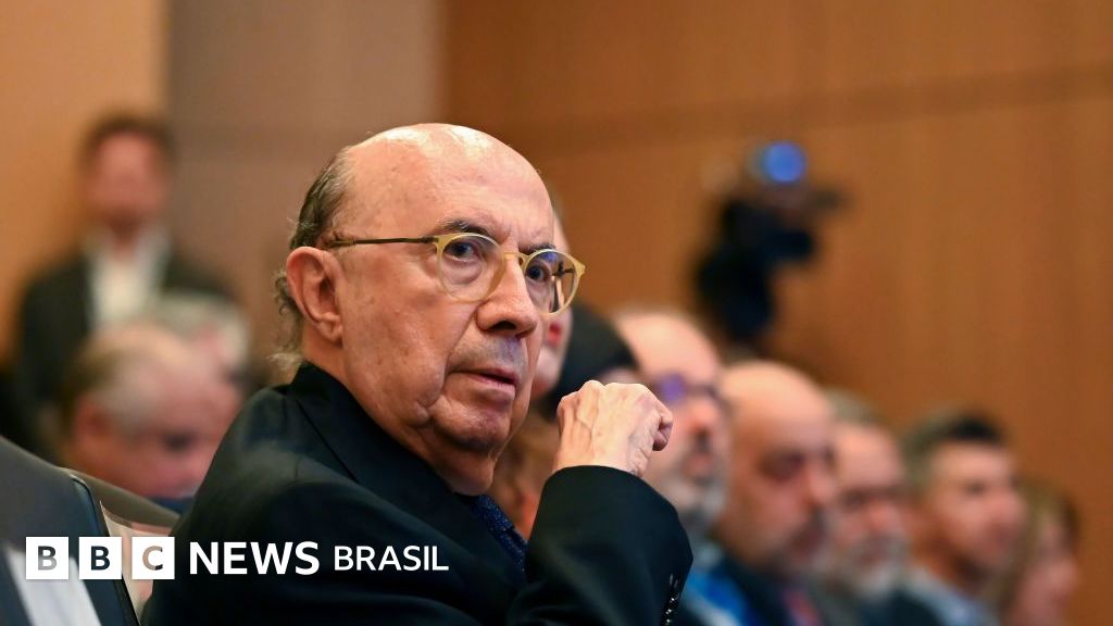 'Taxar ricos pode reduzir competitividade do Brasil', diz Henrique Meirelles, chefe do BC no governo Lula