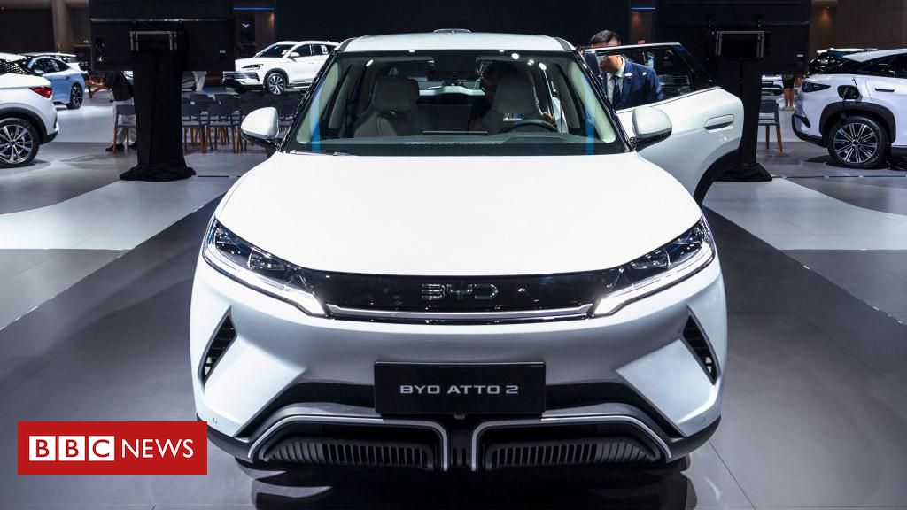 Como híbridos ajudaram BYD a superar Tesla no mercado global