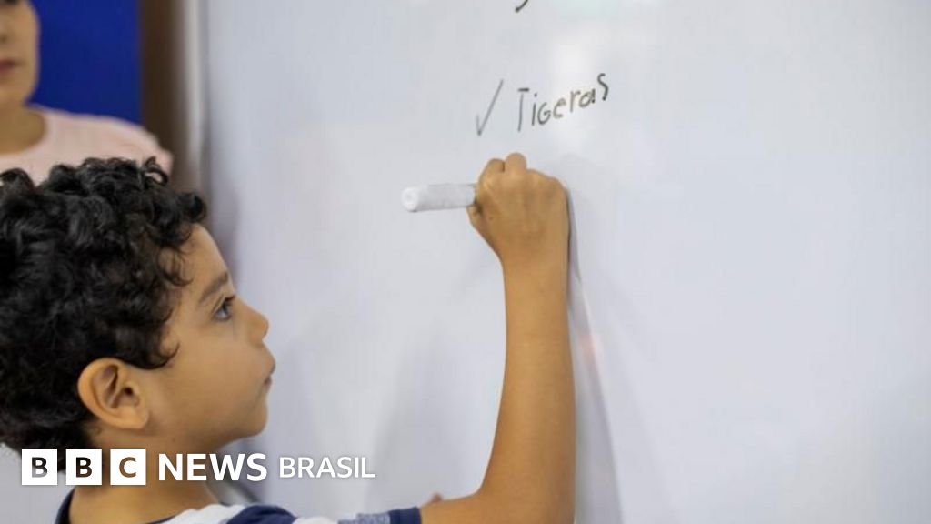 Por que ditados não ajudam crianças a aprender palavras e outros erros frequentes no ensino de ortografia