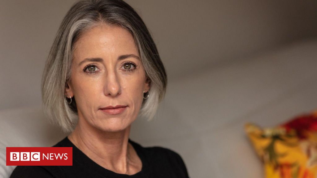 Vera Iaconelli: Mães são acusadas de narcisismo quando fazem o que um pai comum faria, diz psicanalista - BBC News Brasil