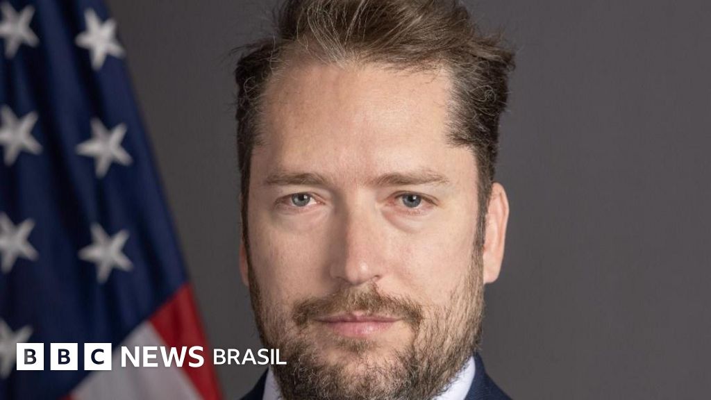 Por que Lula proibiu o assessor de Trump que queria visitar Bolsonaro de entrar no Brasil