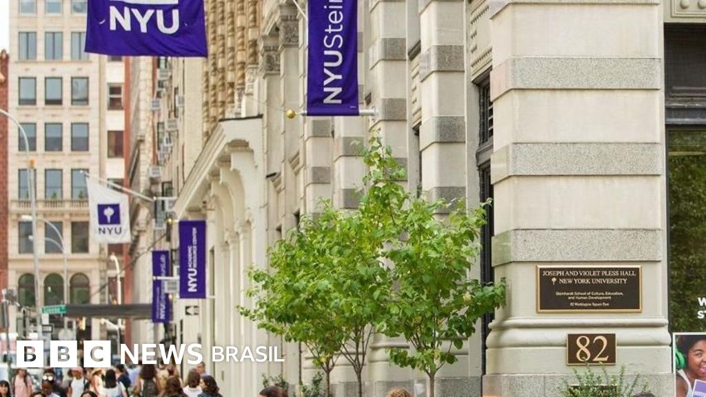 Como usar as notas do Enem para entrar em faculdades no exterior