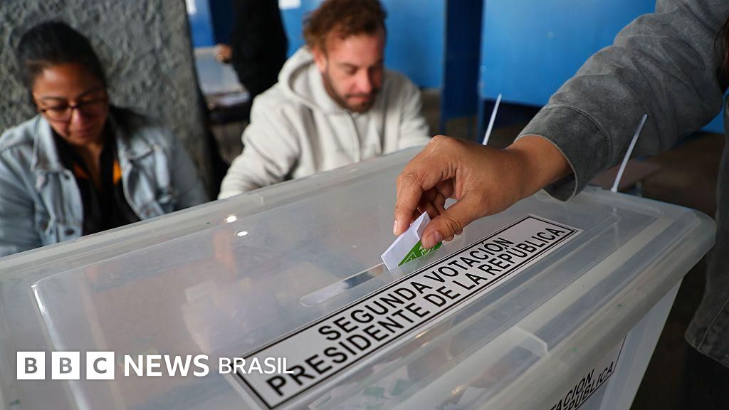 Eleição no Chile: Kast, 'Bolsonaro chileno', confirma favoritismo em apuração e deve ser novo presidente