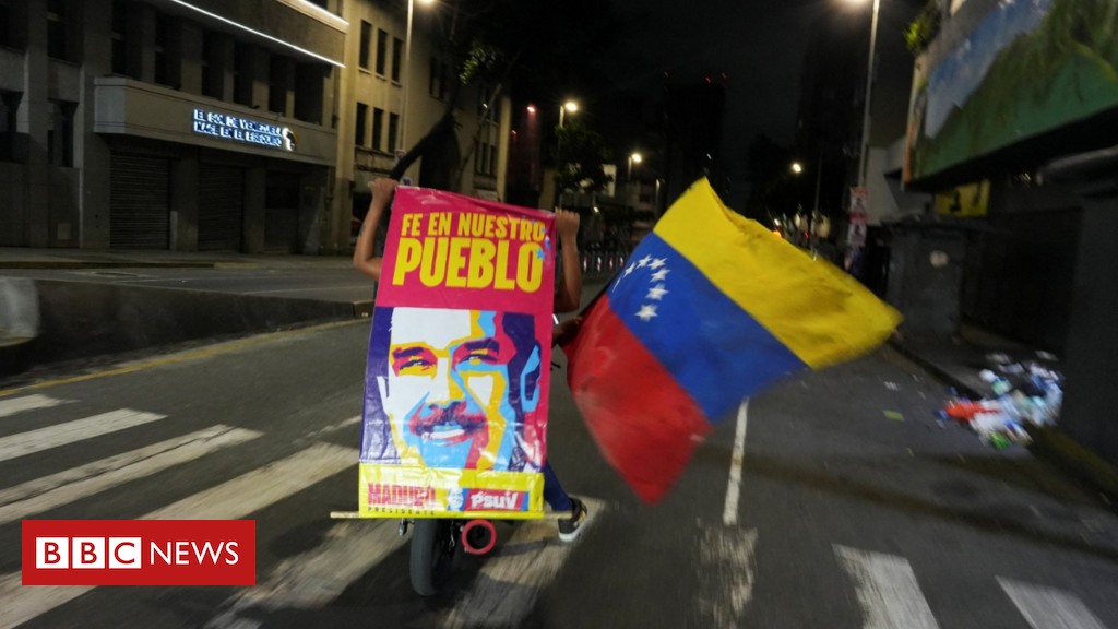 Protestos e pressão internacional devem determinar futuro da Venezuela, dizem analistas