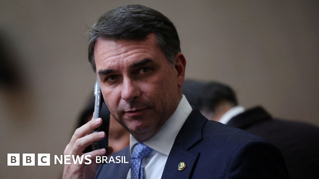 Ligação de Flávio Bolsonaro e Vorcaro abre crise na campanha bolsonarista: 'Balde de água fria'