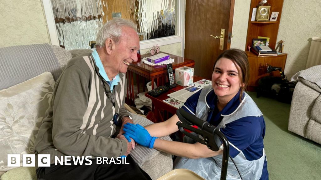 A brasileira que teme ser expulsa do Reino Unido após anos cuidando de idosos: 'Você não pode mudar regras da imigração no meio do jogo'