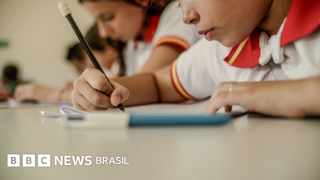 Documentário BBC | Duas cidades pobres, mas uma tem a melhor educação básica do Brasil