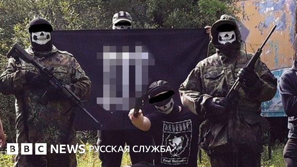 Лидер американских неонацистов уехал в Россию. Оттуда он координировал ...