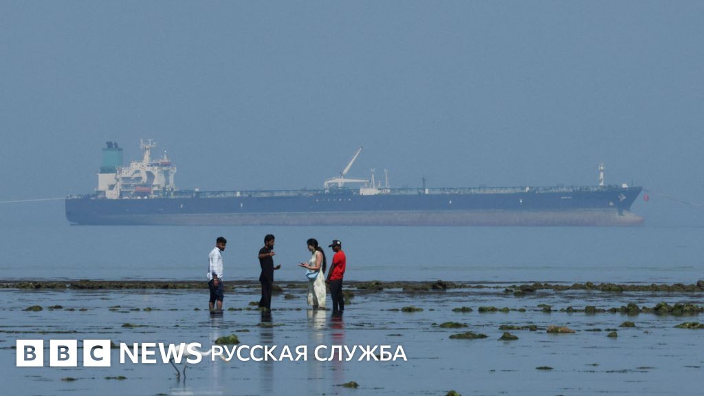 США временно вывели из-под санкций российскую нефть, чтобы снизить цены