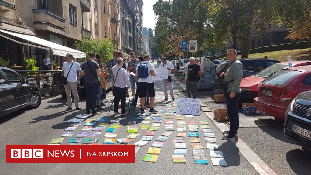 Početak školske godine: Zašto protestuju prodavci polovnih udžbenika u Beogradu