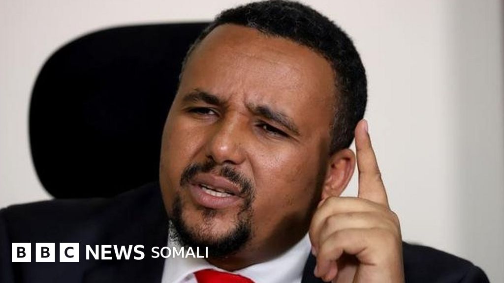 Yiglayotgan ayollar video