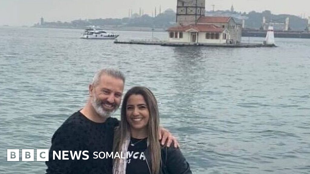 Porno jurnallar bilan disklar