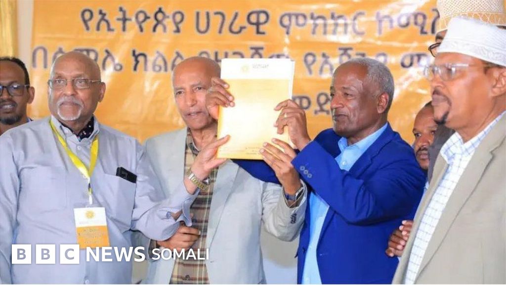 külotlarda uxlayotgan qizlar