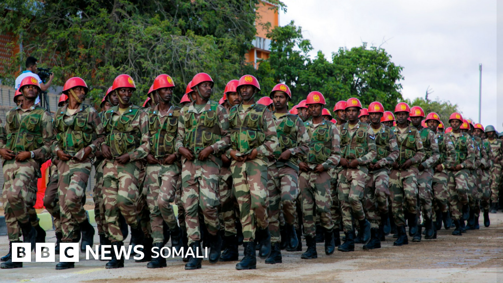 Yetuk ayollar porno video onlayn