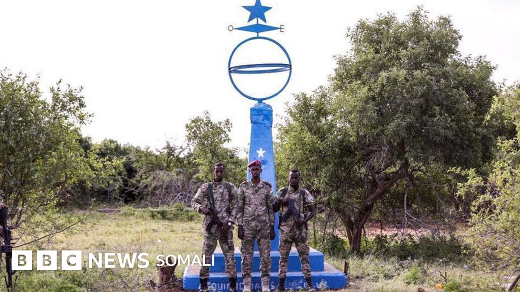 Erkak ayolni uyqusida yoldan ozdirdi (porno) Yakkaxon ona porno