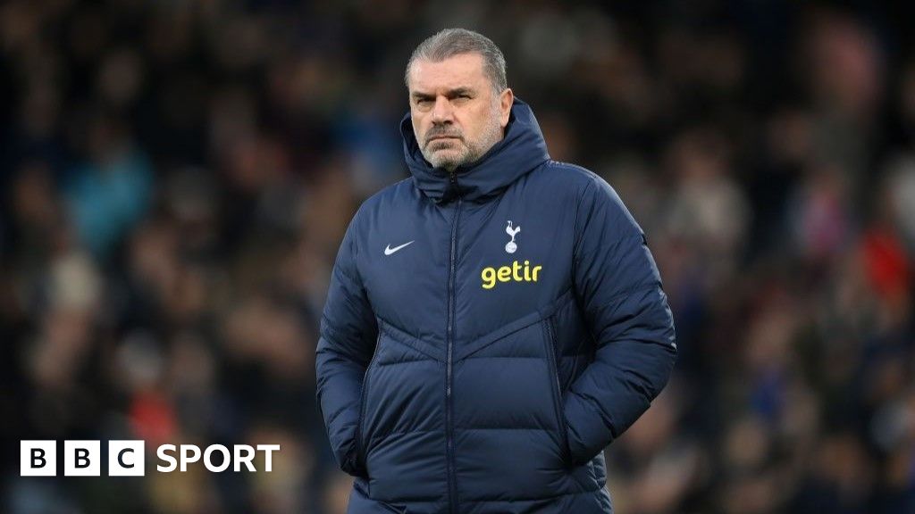 Tottenham news: Ange Postecoglou 'deserves time' - Pat Nevin - BBC