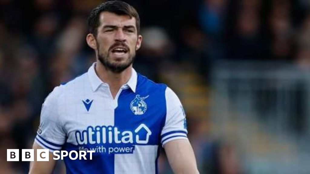 John Marquis: Shrewsbury Town sign former Bristol Rovers striker - BBC ...