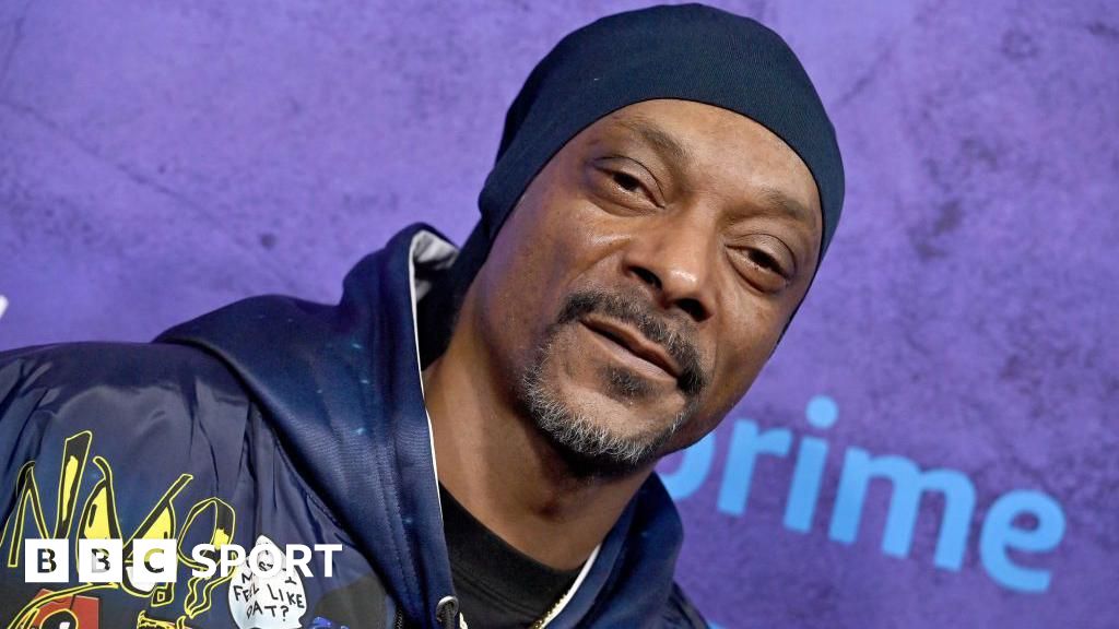 American rapper Snoop Dogg to carry Olympic torch