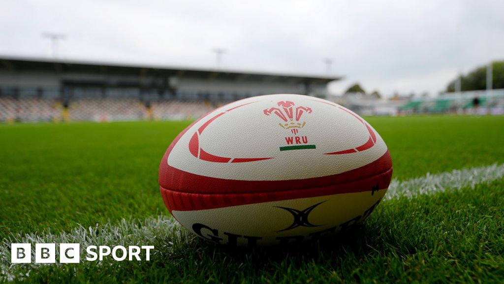 Dragons back WRU deal to cut all regions' debts