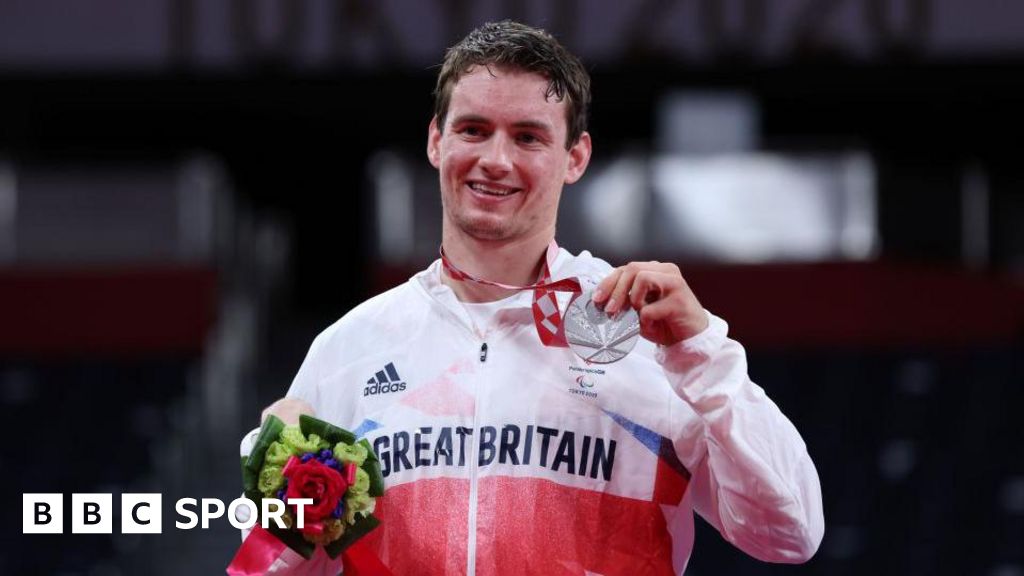 Daniel Bethell: Para-badminton player targets Paralympics gold
