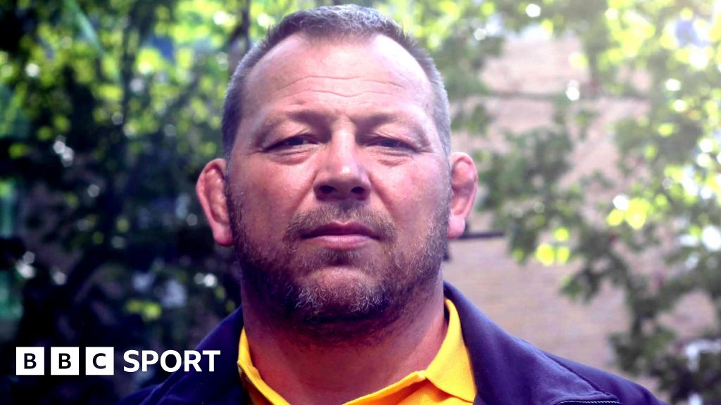 Steve Thompson: Rugby World Cup winner describes impact of dementia ...