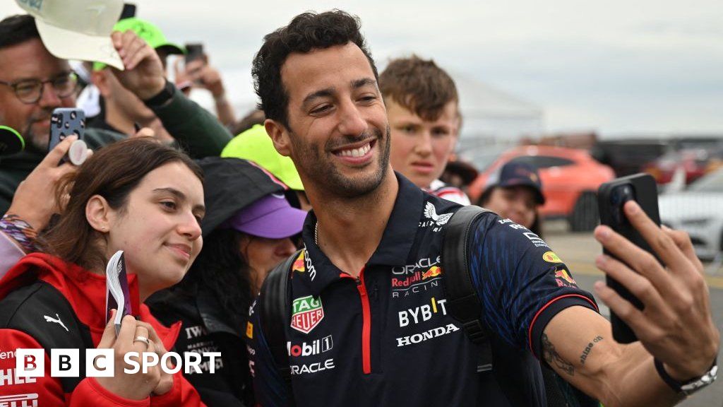 Daniel Ricciardo to make F1 return in Hungary, replacing AlphaTauri's Nyck  de Vries - The Athletic