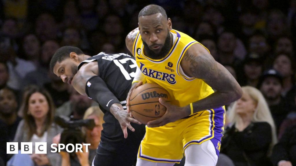 LeBron James scores 46 points in Lakers loss, moves closer to NBA's  all-time scoring record