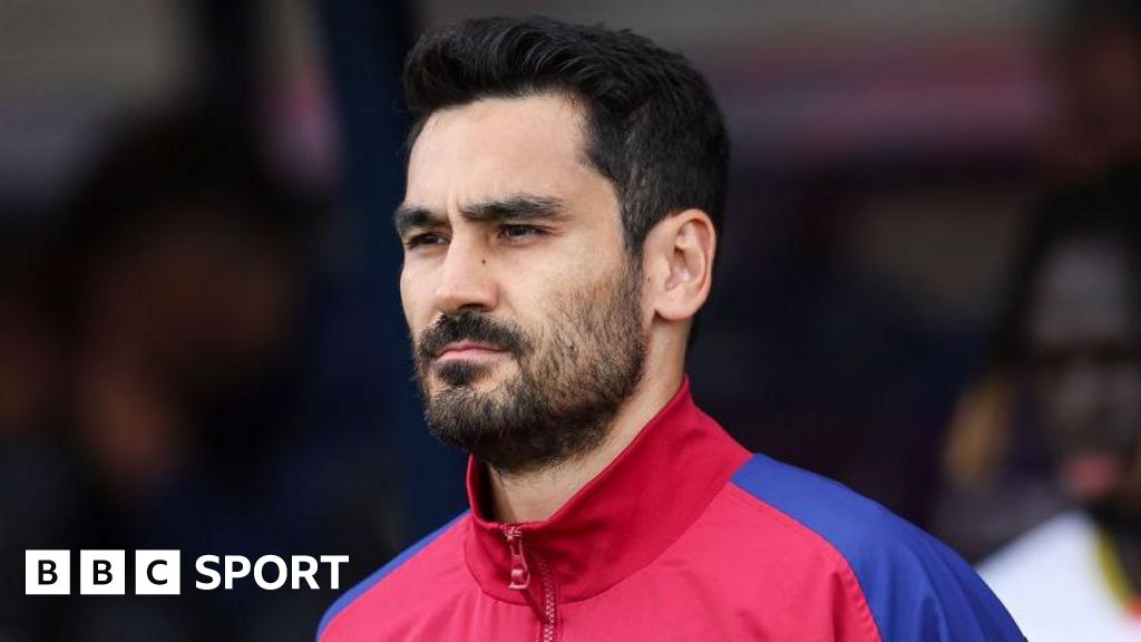 Ilkay Gundogan: Manchester City re-sign former captain from Barcelona