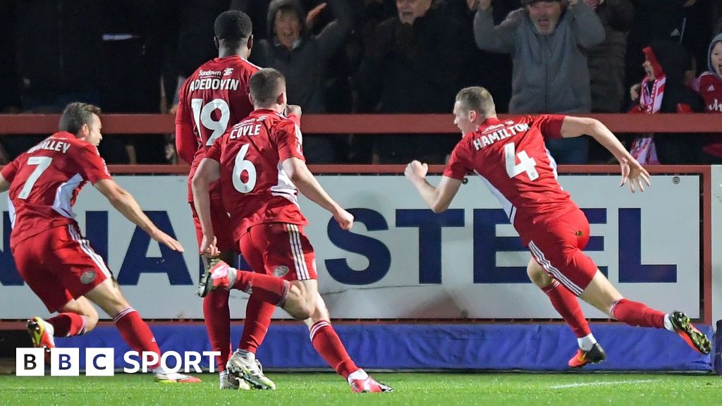 Accrington Stanley 10 Ethan Hamilton goal puts home side into