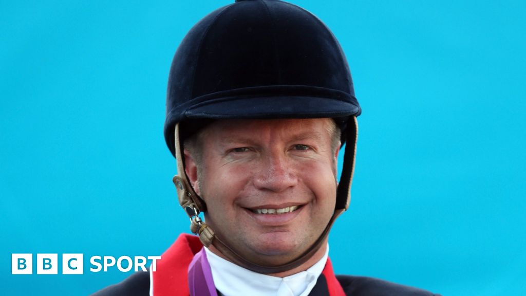 World Para Dressage Championships Lee Pearson wins Britain's first