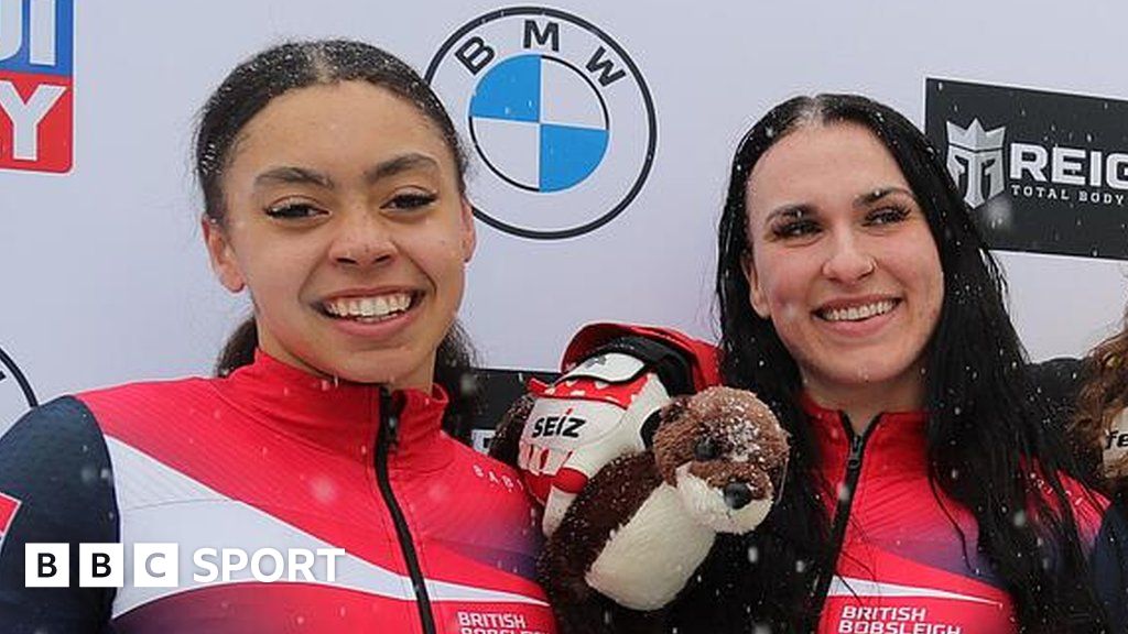 Nicoll & Placide win silver at Bobsleigh World Cup