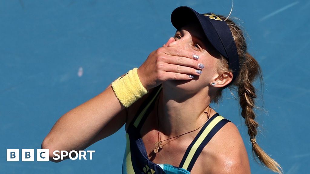 Yastremska Stuns Azarenka To Reach Australian Open Quarter Finals Bvm