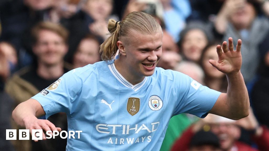 Man City 5-1 Wolves: Erling Haaland scores four as City move a point behind Arsenal