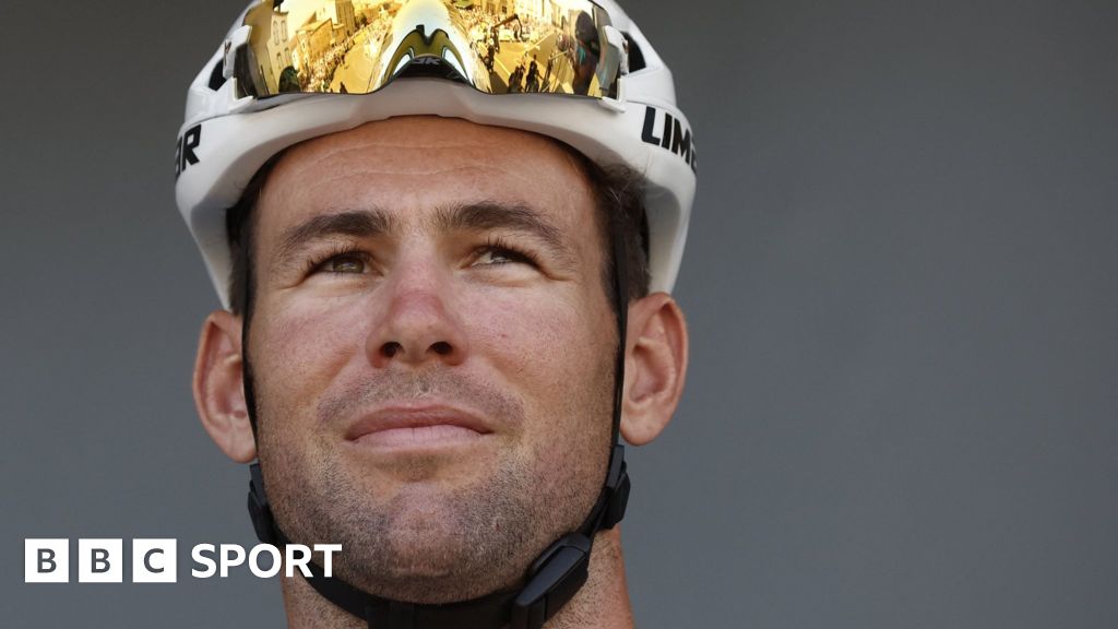 Mark Cavendish delays retirement for 'one more year' to race in Tour de