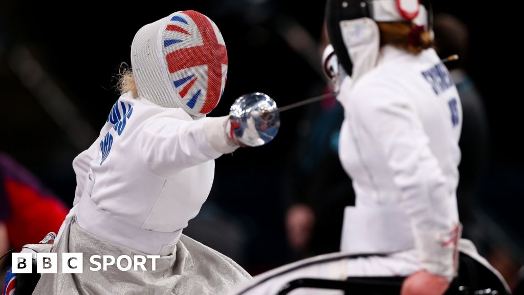 Paris 2024 Paralympics Wheelchair fencers make qualifying bid in