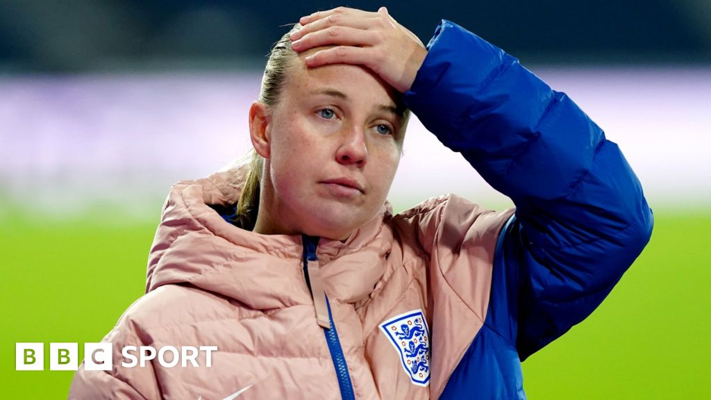 Schotland 0-6 Engeland: Beth Mead zegt dat Engeland “er kapot van is” na het missen van de Nations League-finale