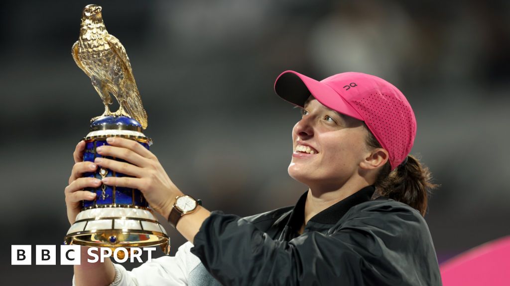 Qatar Open: Iga Swiatek beats Elena Rybakina to win third title in Doha